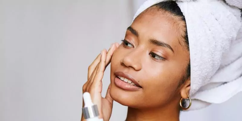 العناية بالبشرة بعد جلسة الليزر